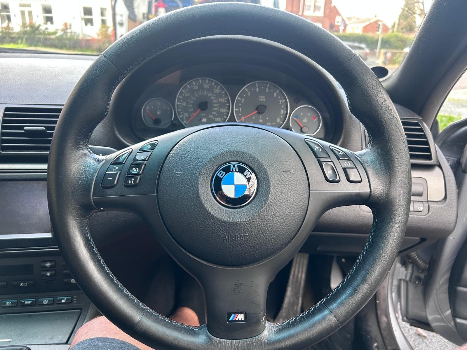 VW Transporter side panel clean