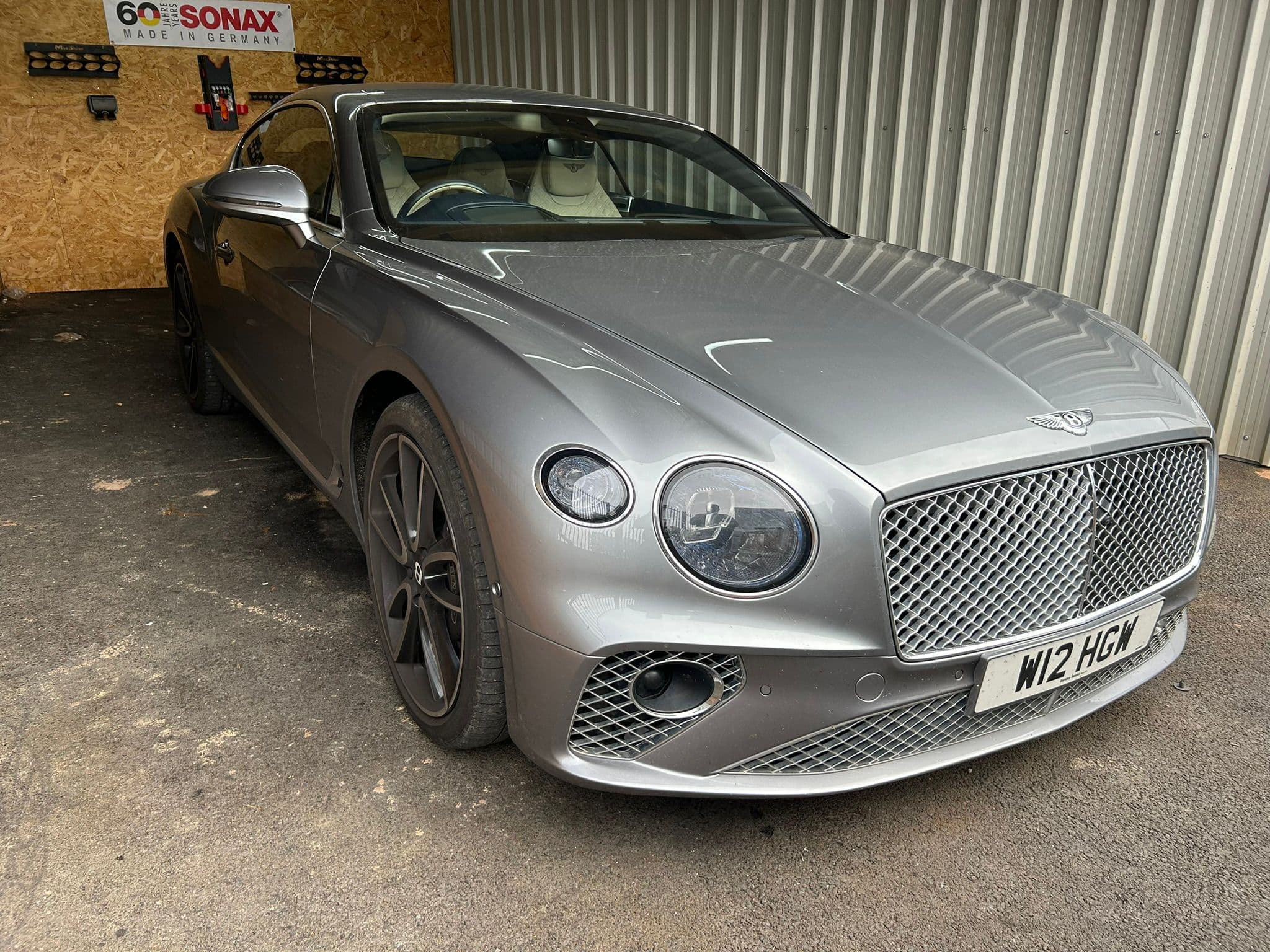 How to Prepare Your Car for the Devon Holiday Season Rush and Road Trips